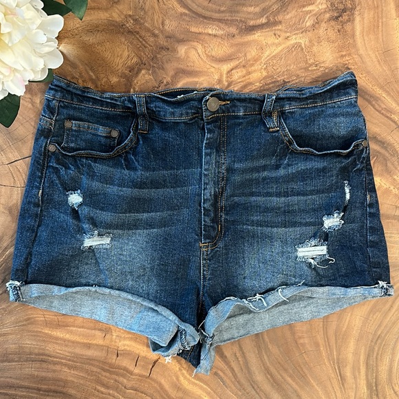 refuge Pants - Refuge by Charlotte Russe high rise cheeky jean shorts